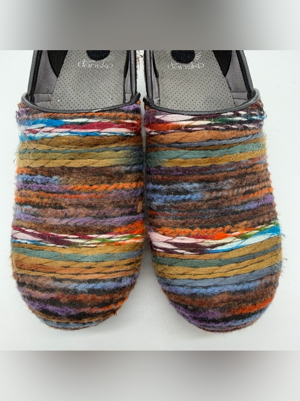 Dansko Women’s 39 US 8.5 Slip On Clogs Yarn Multicolor Cozy Cottagecore Granny - Picture 4 of 10